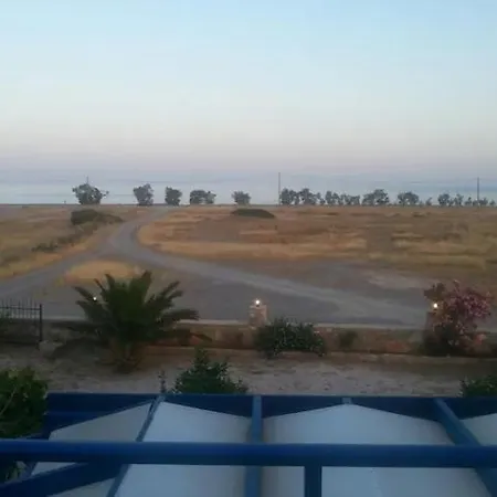 Long Koutsounari *